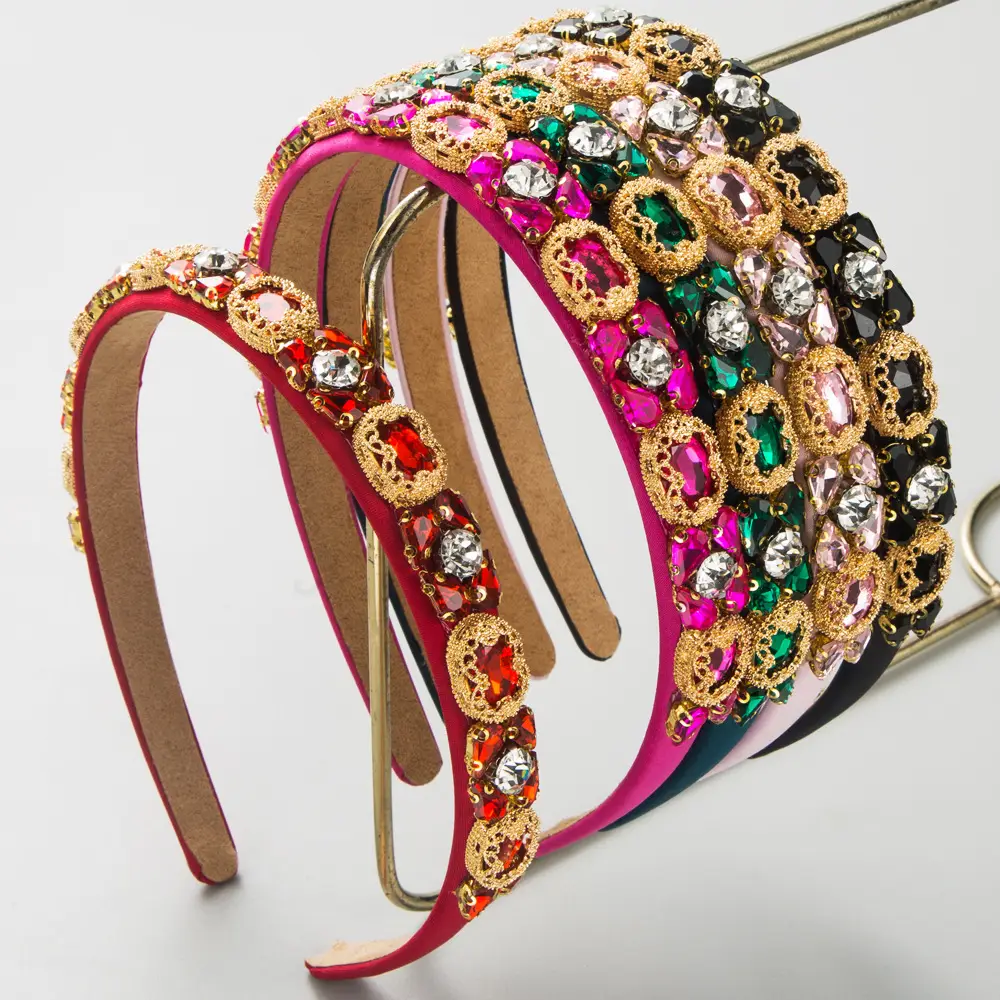 European & American Light Luxury Retro Style Hair Hoop with Glass Diamonds - Image 7