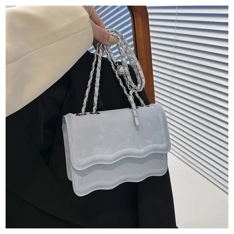 Light Blue Chain Shoulder Bag for Women 2024 Spring Summer — feature 27