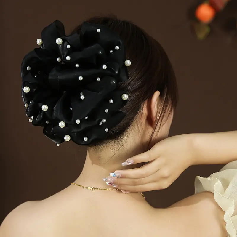 Black Pearl Embellished Hair Clip for Women - Image 5