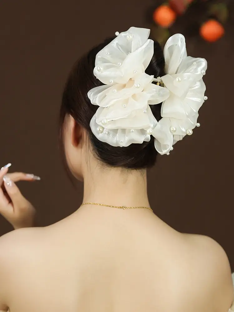 Black Pearl Embellished Hair Clip for Women — feature 11
