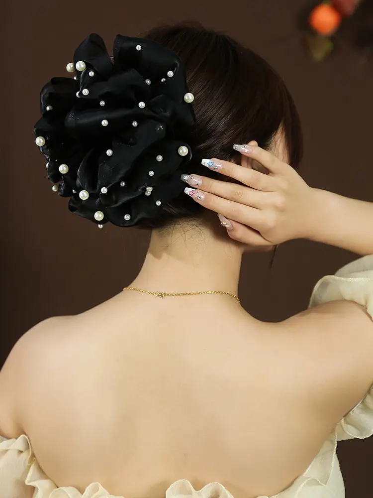 Black Pearl Embellished Hair Clip for Women — feature 6