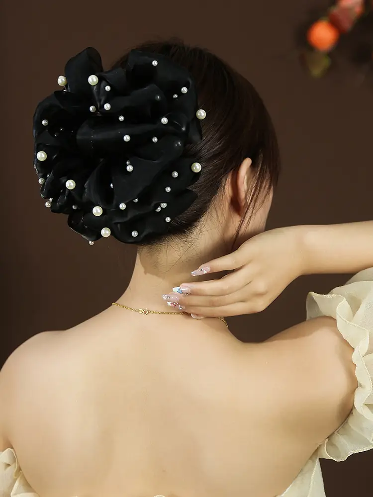 Black Pearl Embellished Hair Clip for Women — feature 7
