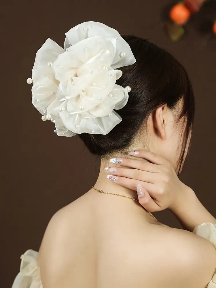 Black Pearl Embellished Hair Clip for Women — feature 9
