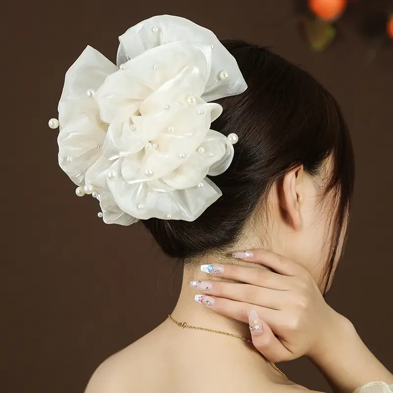 Black Pearl Embellished Hair Clip for Women - Image 2