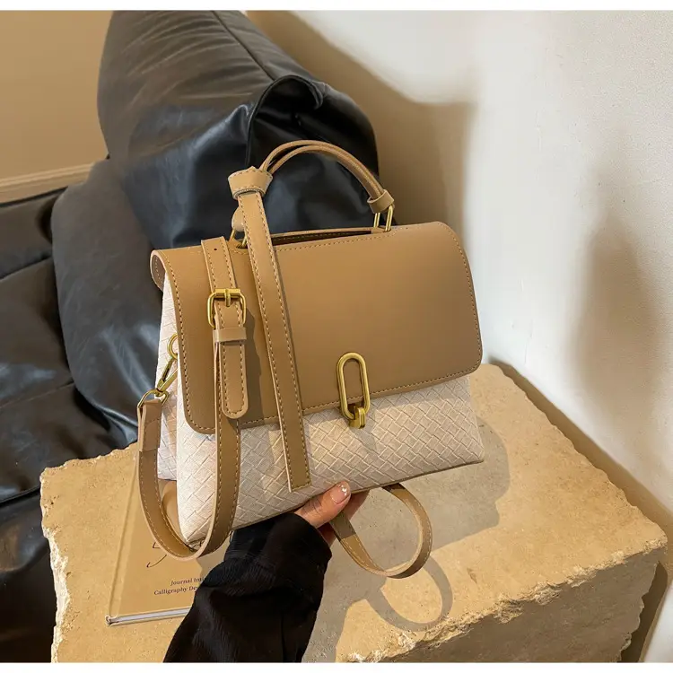 Women's Beige White Textured Shoulder Bag with Gold Clasp — feature 18