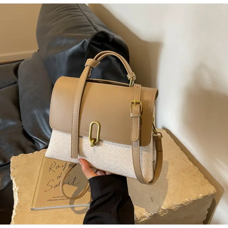 Women's Beige White Textured Shoulder Bag with Gold Clasp — feature 19
