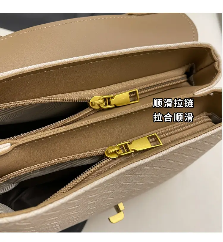 Women's Beige White Textured Shoulder Bag with Gold Clasp — feature 5
