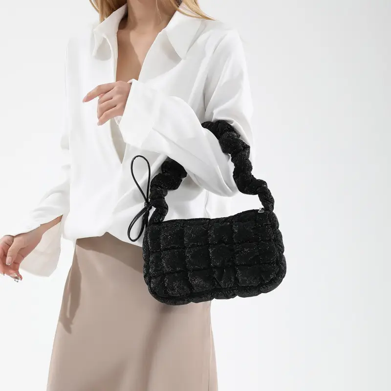 2024 Trendy Pleated Handbag with Crossbody Strap - Image 6