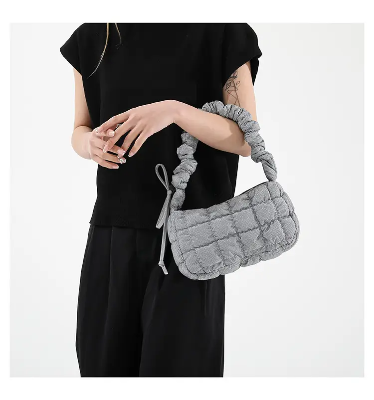 2024 Trendy Pleated Handbag with Crossbody Strap — feature 15