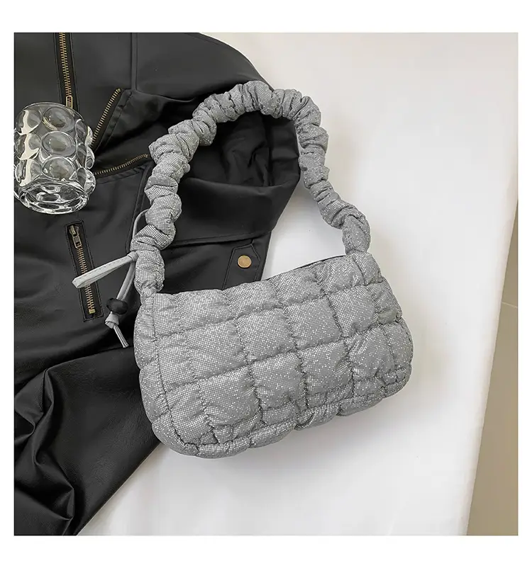 2024 Trendy Pleated Handbag with Crossbody Strap — feature 22