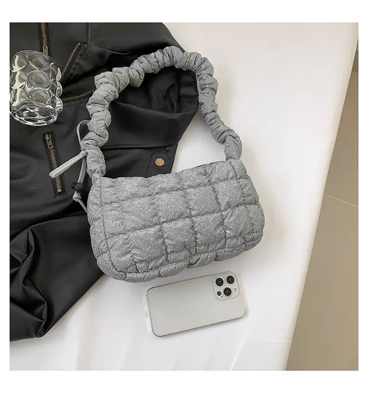 2024 Trendy Pleated Handbag with Crossbody Strap — feature 23