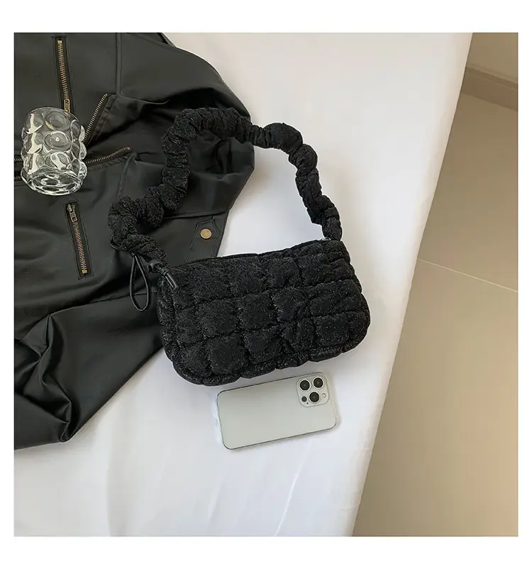 2024 Trendy Pleated Handbag with Crossbody Strap — feature 27