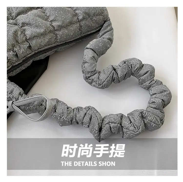 2024 Trendy Pleated Handbag with Crossbody Strap — feature 4