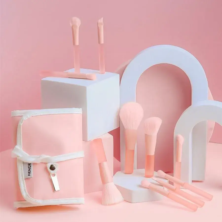 PU Cosmetic Brush Storage Bag with 5 Brushes - Image 13