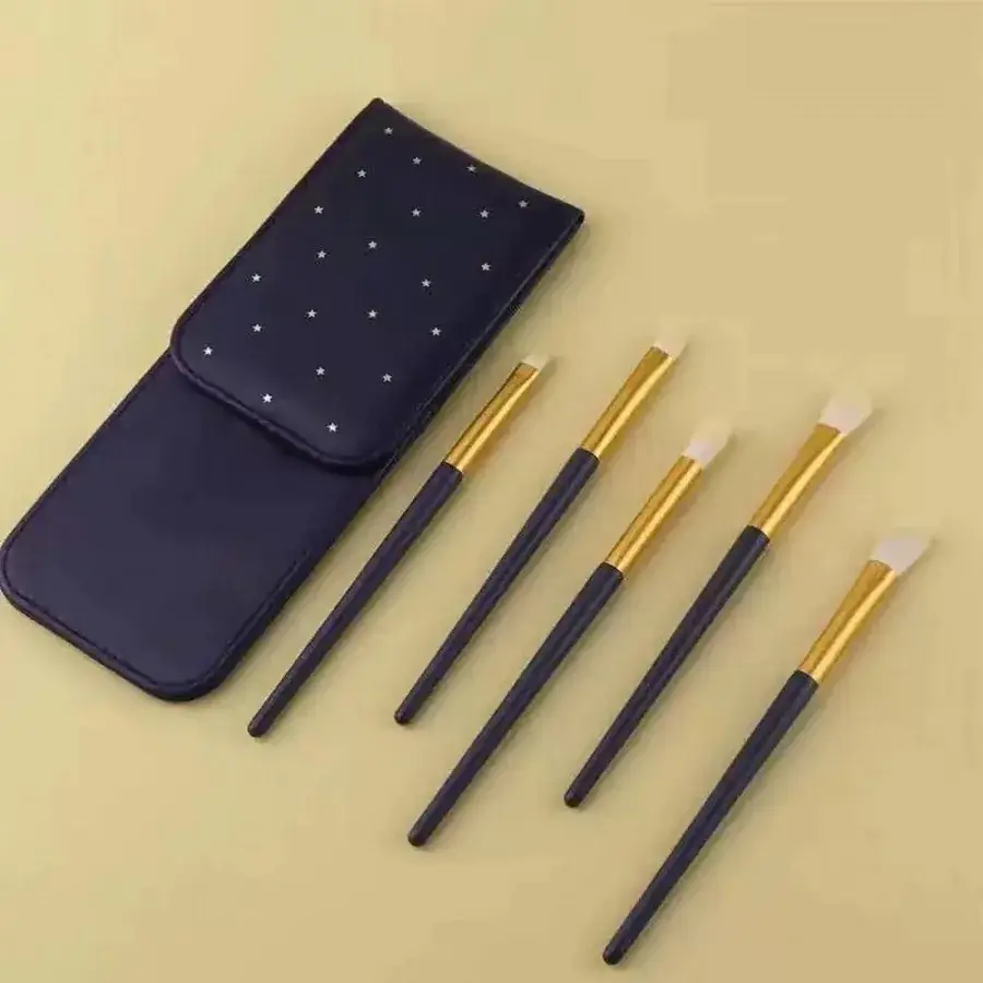 PU Cosmetic Brush Storage Bag with 5 Brushes - Image 19