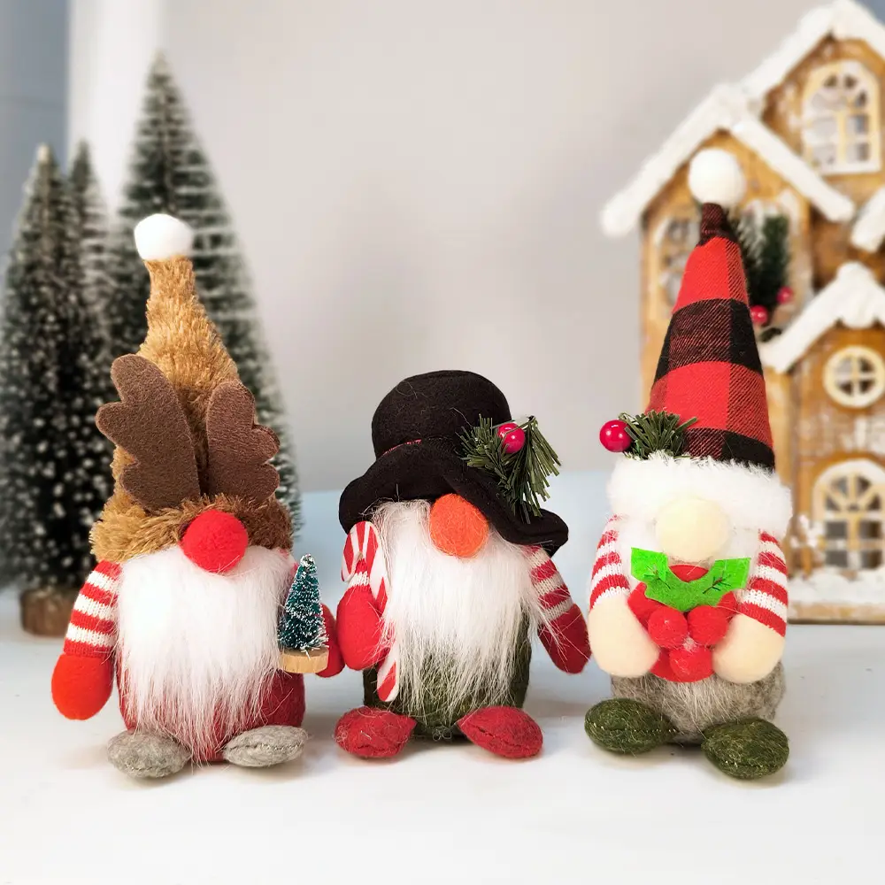 Dwarf Rudolph Christmas Ornament 199g Plaid Hat — feature 3
