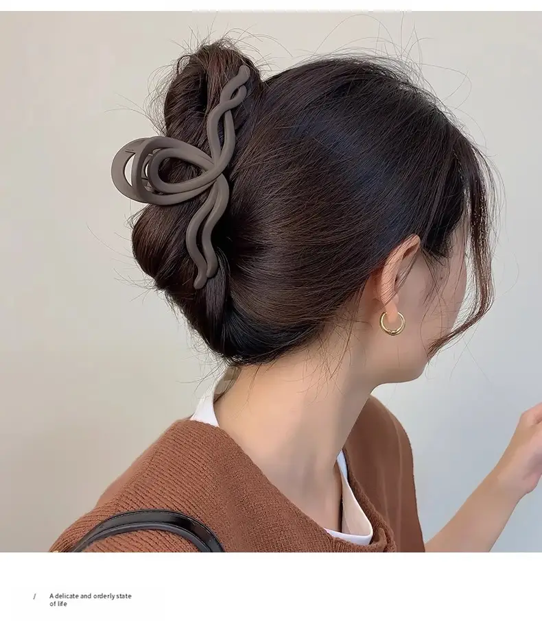 14cm Shark Clip Hairpin for Women 2024 — feature 13