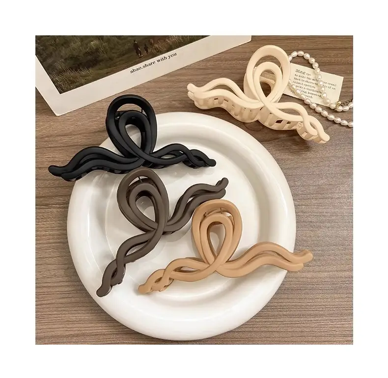 14cm Shark Clip Hairpin for Women 2024 — feature 6
