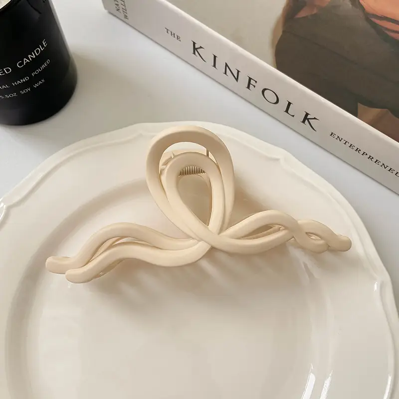 14cm Shark Clip Hairpin for Women 2024