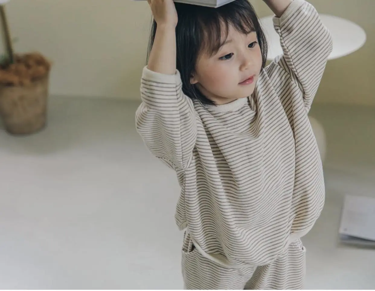 New 2026 Cotton Long Sleeve T-Shirt for Girls Boys — feature 5
