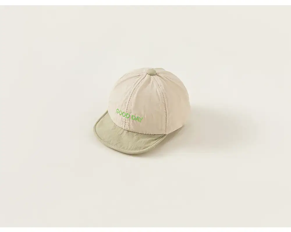 White Blue Letter Spliced Baby Cap Summer Outing — feature 12