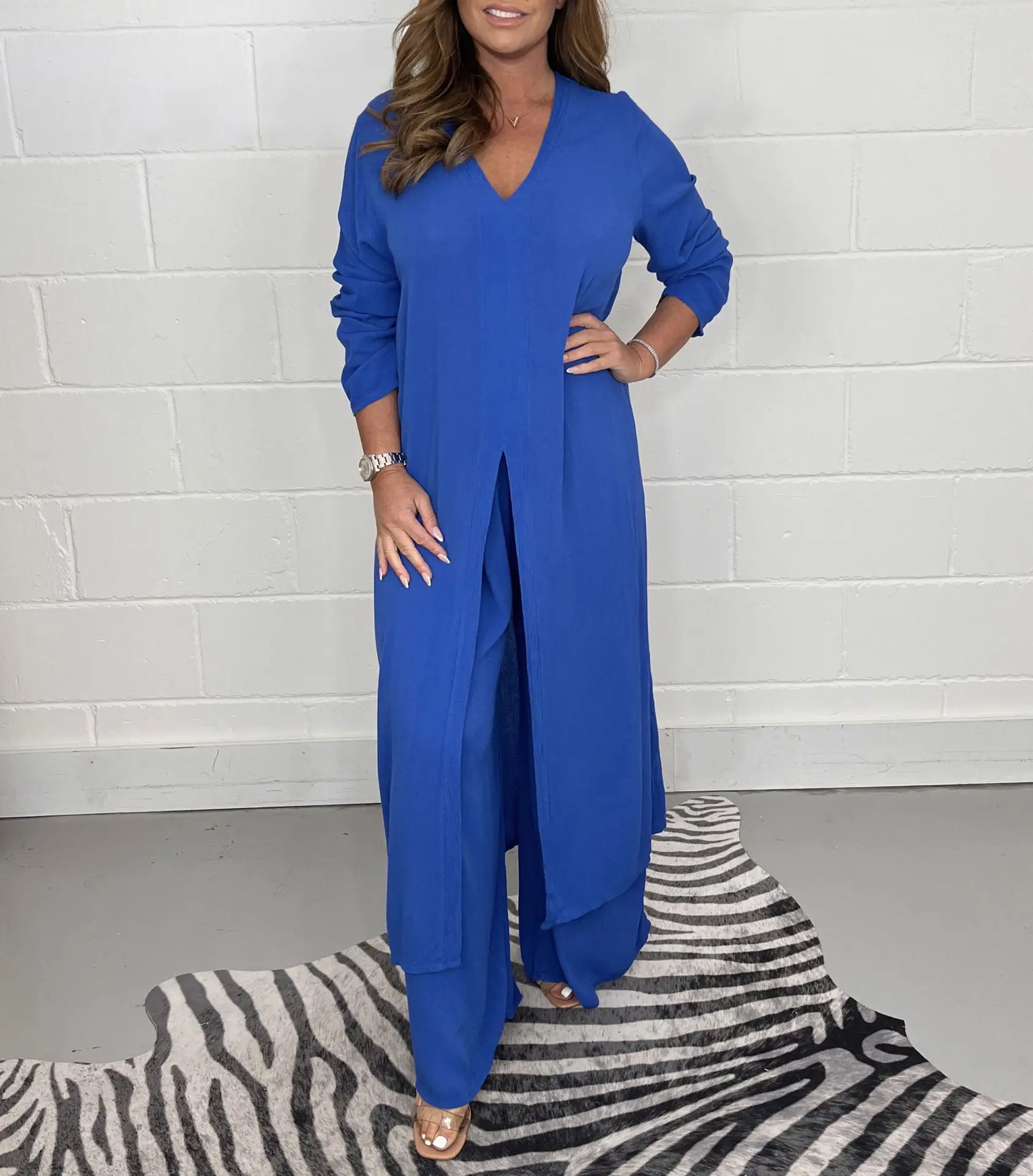 Women V-neck Long Sleeve Split Wide Pants Suit Solid Color — feature 10