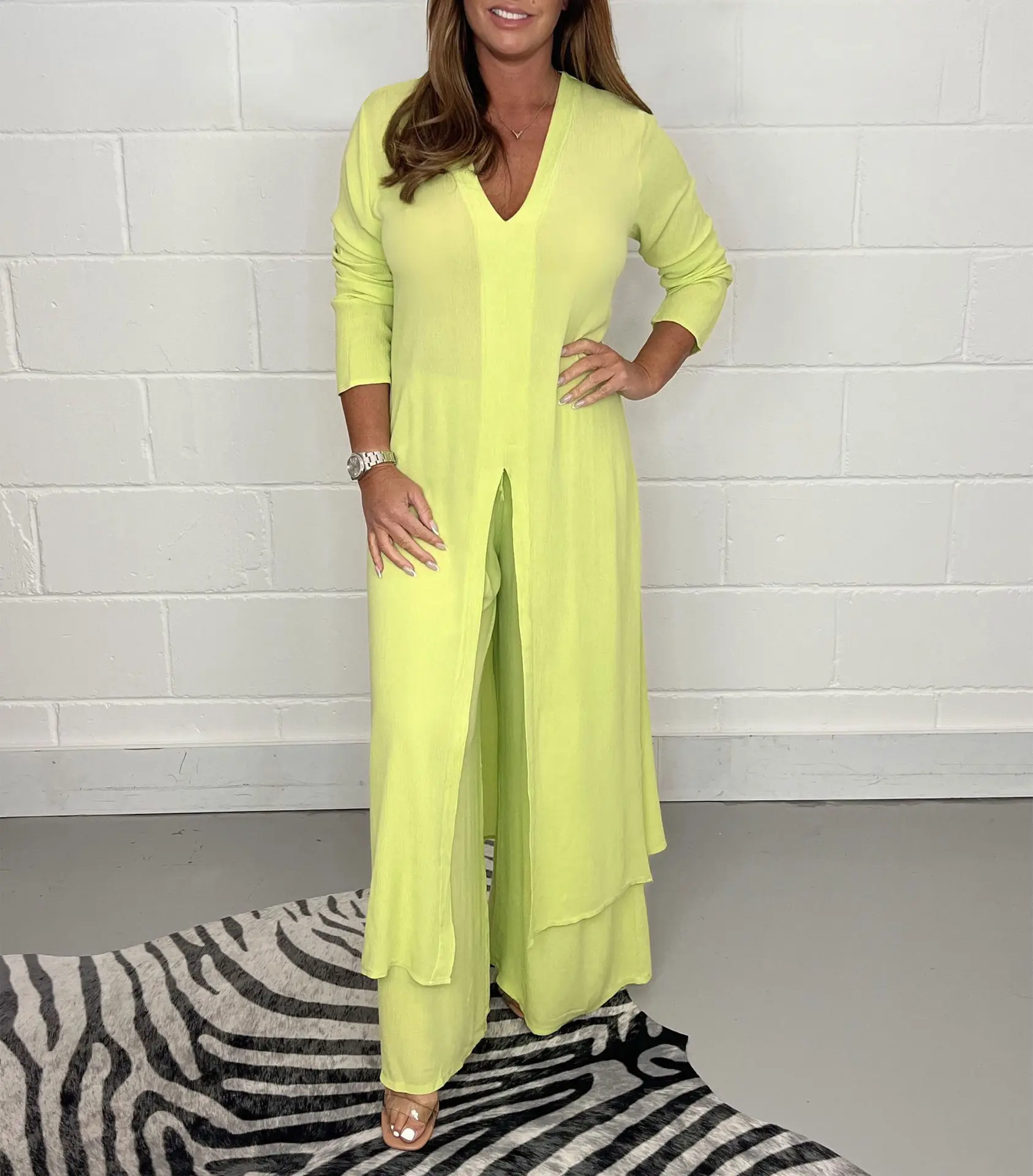 Women V-neck Long Sleeve Split Wide Pants Suit Solid Color — feature 8