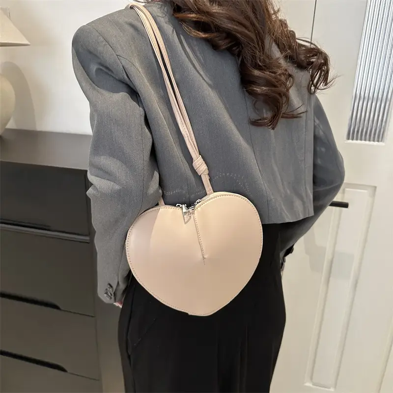 Heart-Shaped Women's Shoulder Bag Beige 2024 - Image 7