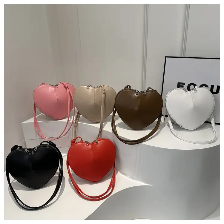 Heart-Shaped Women's Shoulder Bag Beige 2024 — feature 27