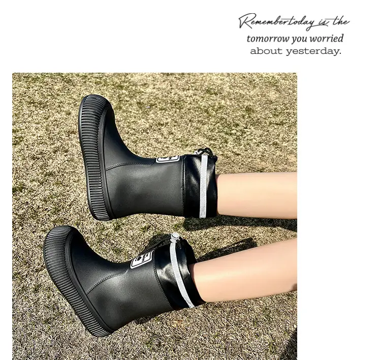 New Children's Rain Boots Non-slip Thick Bottom Rain Boots for Boys and Girls Students Middle and Big Children's Water Rubber Boots Shoe Cover fleece-lined Outer Wear Water Shoes — feature 19