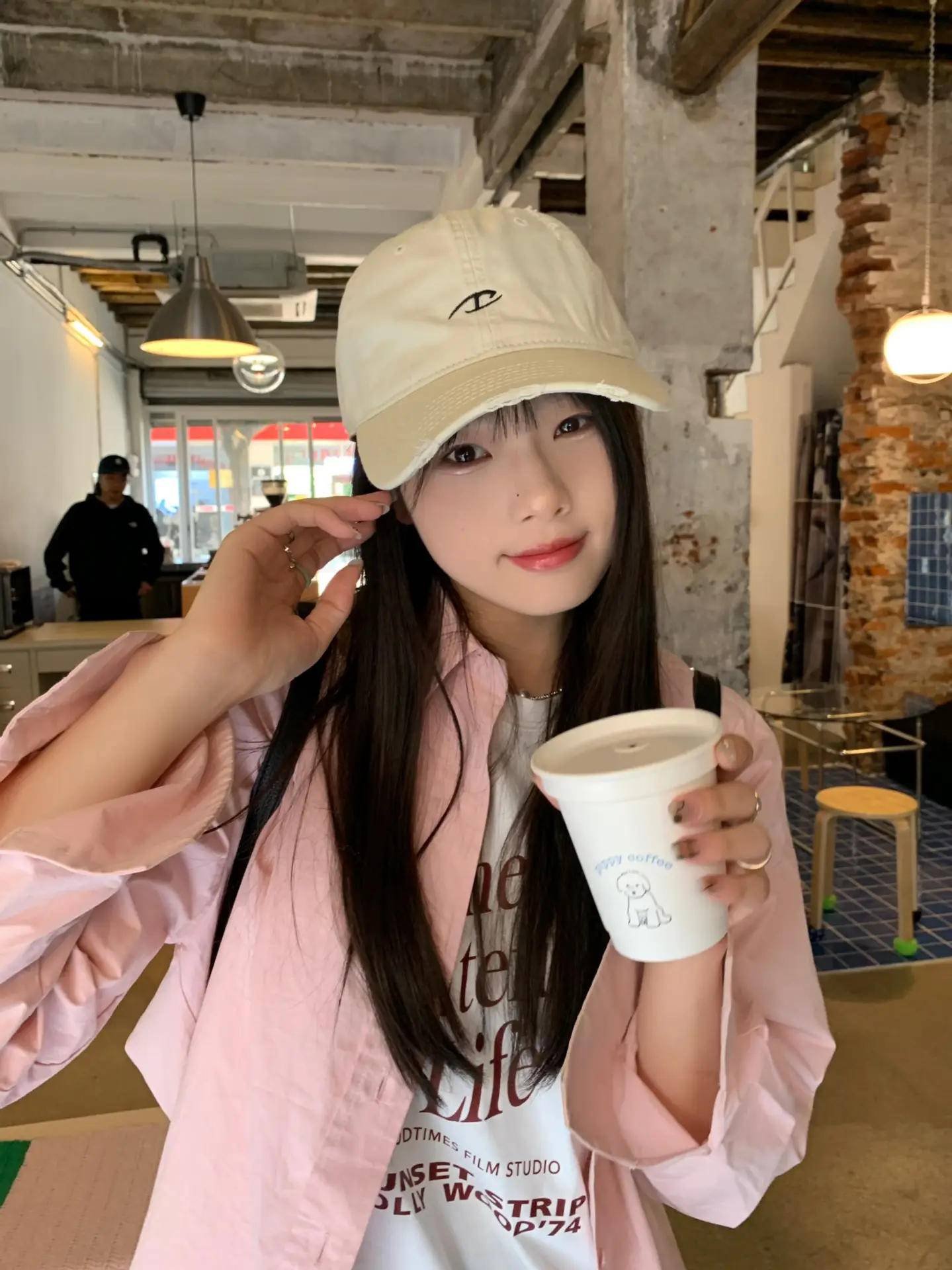 Women Embroidered Duckbill Cap Face-Slimming Baseball Cap — feature 16