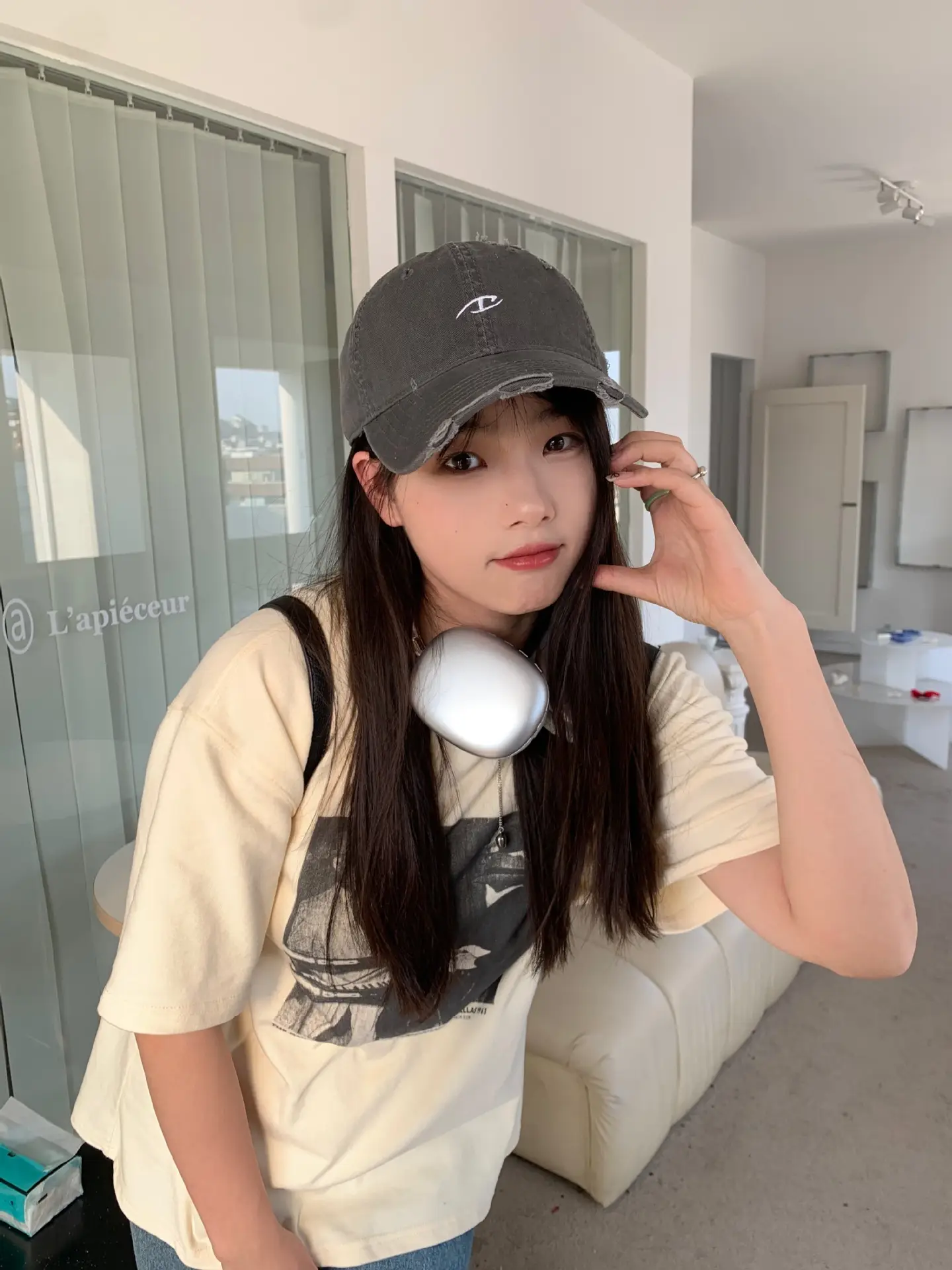 Women Embroidered Duckbill Cap Face-Slimming Baseball Cap — feature 22