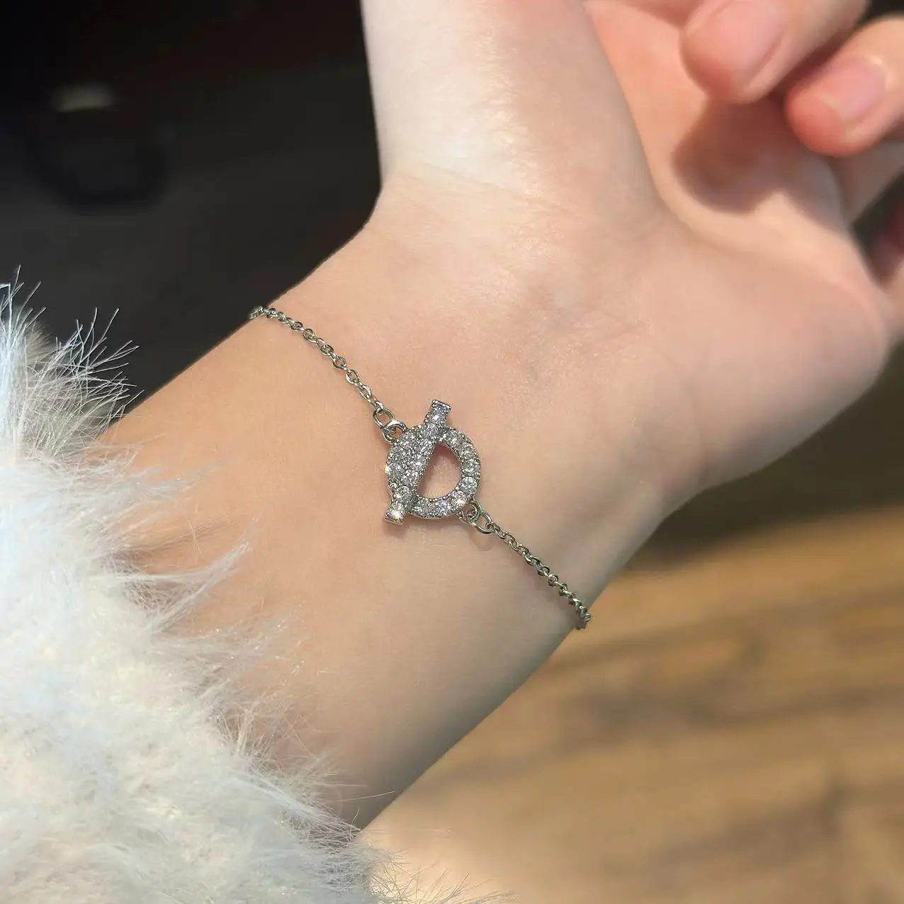 Small Q-Pig Nose Diamond Bracelet for Women — feature 5
