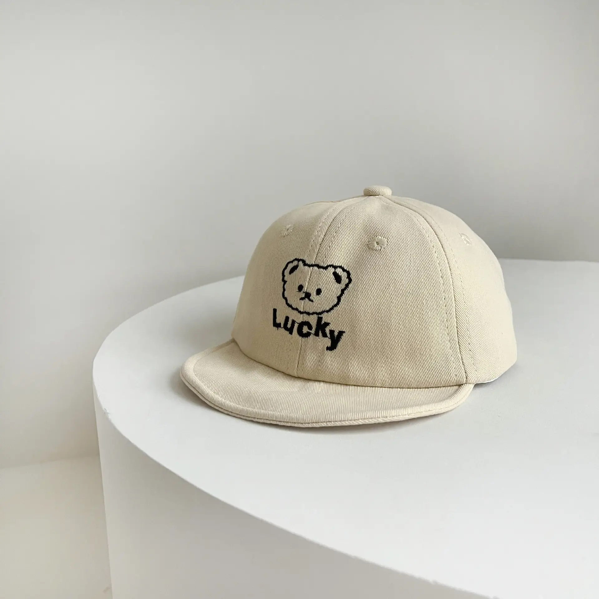 Baby "Lucky" Beanie Cap Beige Spring Autumn β feature 6