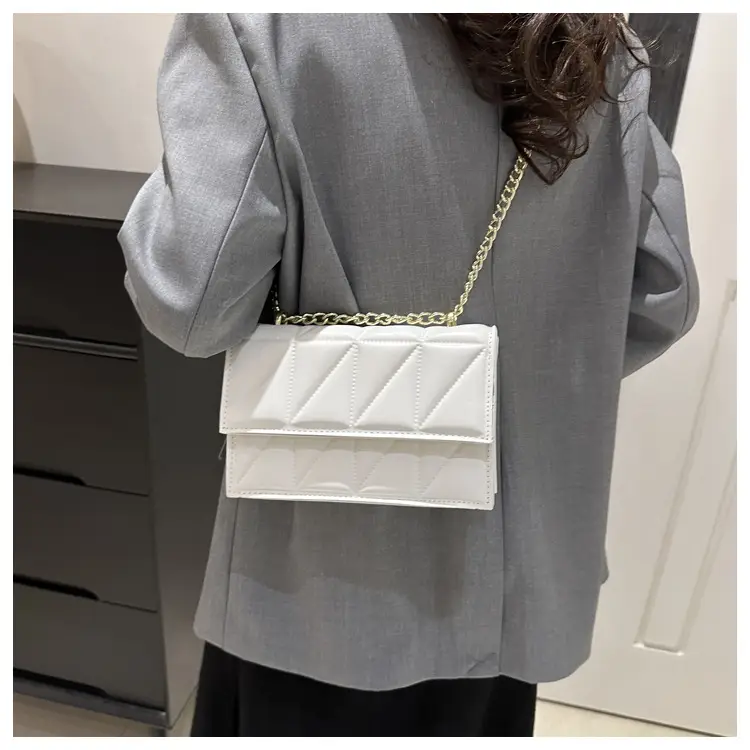 Orange Quilted Chain Shoulder Bag for Women - Image 11