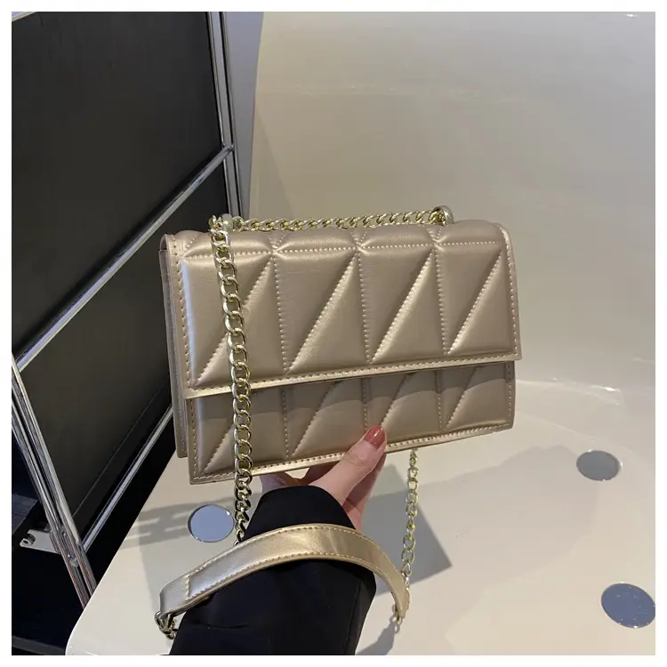 Orange Quilted Chain Shoulder Bag for Women - Image 4