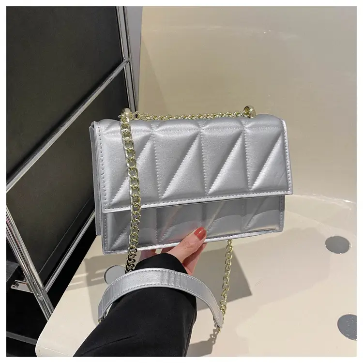 Orange Quilted Chain Shoulder Bag for Women - Image 5