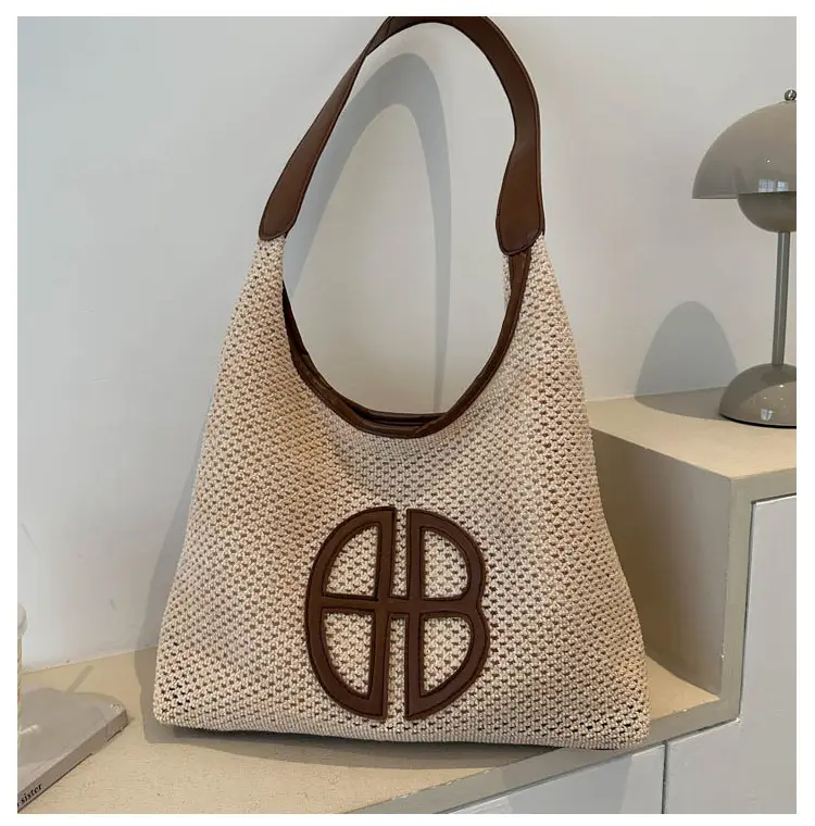 Straw One Shoulder Tote Bag with Logo for Women - Image 3