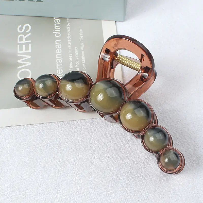 New Style Amber Pearl Hair Clip with Large Back Head - Image 9