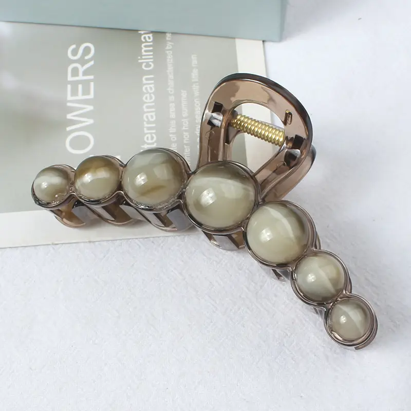 New Style Amber Pearl Hair Clip with Large Back Head - Image 11