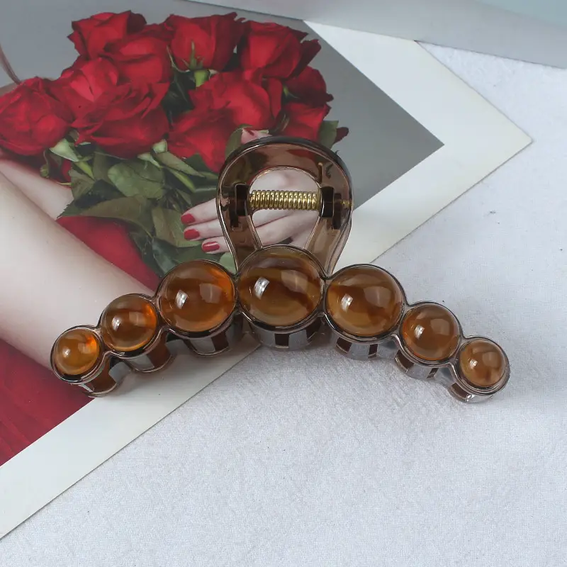 New Style Amber Pearl Hair Clip with Large Back Head - Image 13
