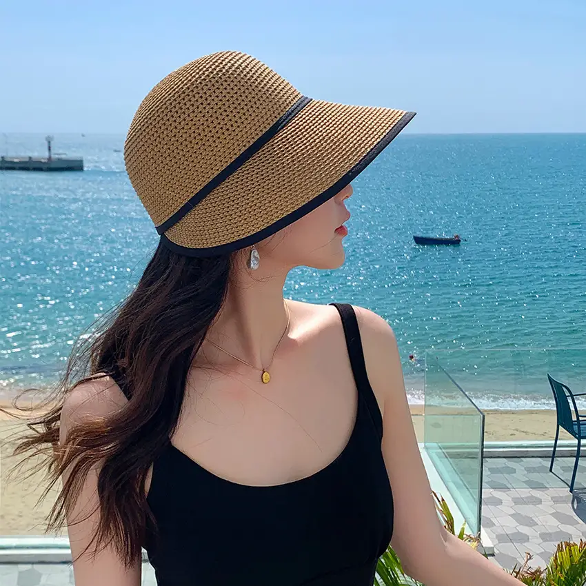 Women Straw Sun Hat with Large Bristle Summer Outdoor Wear — feature 2