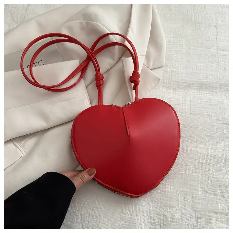 Women Heart-Shaped Underarm Bags 2024 Summer — feature 30