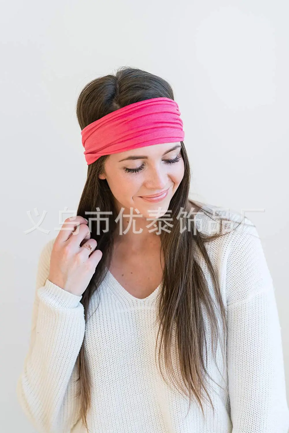 Elastic Crossbody Headband for Women & Men — feature 4