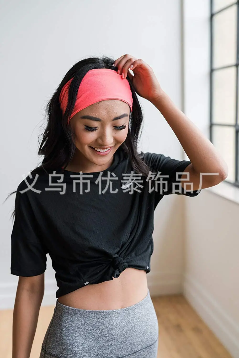 Elastic Crossbody Headband for Women & Men — feature 6