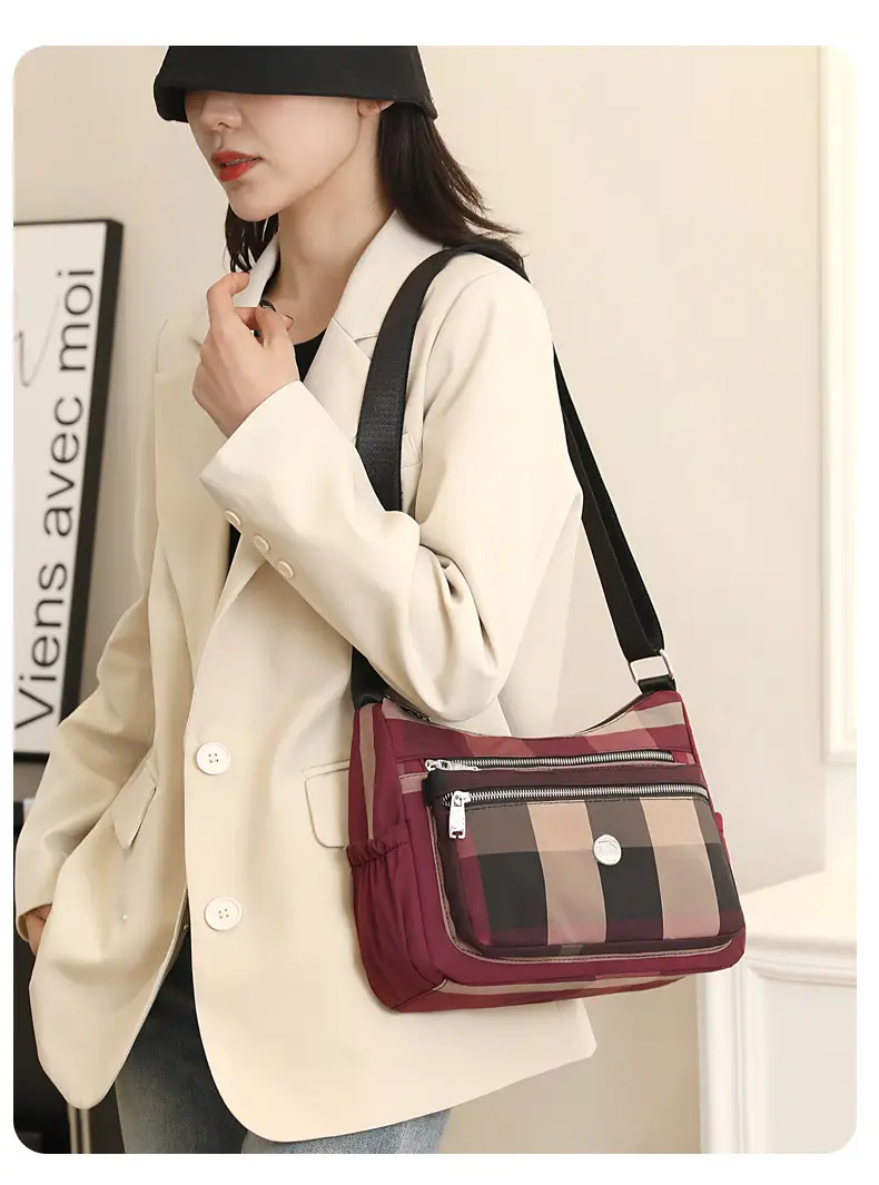 Women's Plaid Nylon Shoulder Bag 2024 New Spring — feature 17