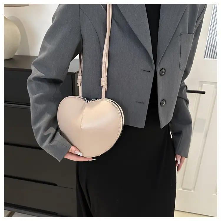 Pink Heart Shoulder Bag for Women Valentine's Day — feature 16