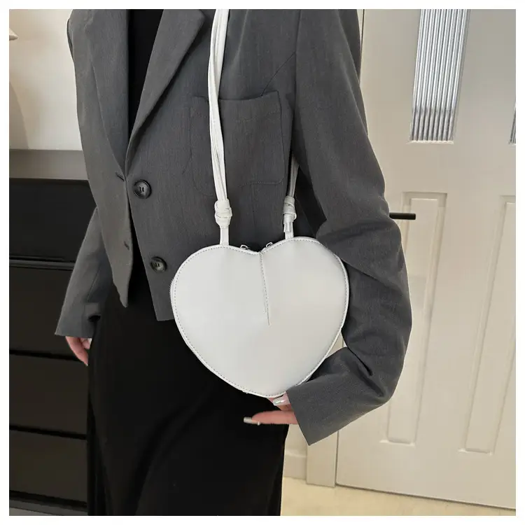 Pink Heart Shoulder Bag for Women Valentine's Day — feature 18