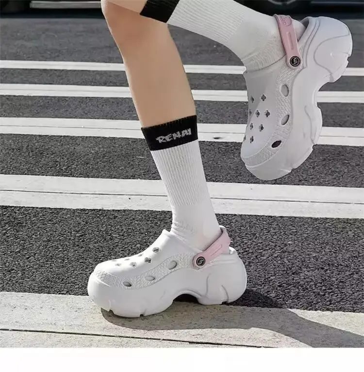 Lu Langsen New Summer Thick Sole Height Increase Couple Home Beach Hole Baotou Garden Shoes Outer Wear in stock Payment — feature 9