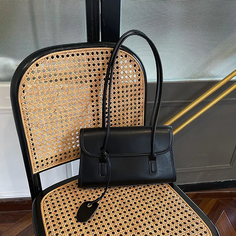 Green French Niche Shoulder Bag for Women 2023 — feature 25